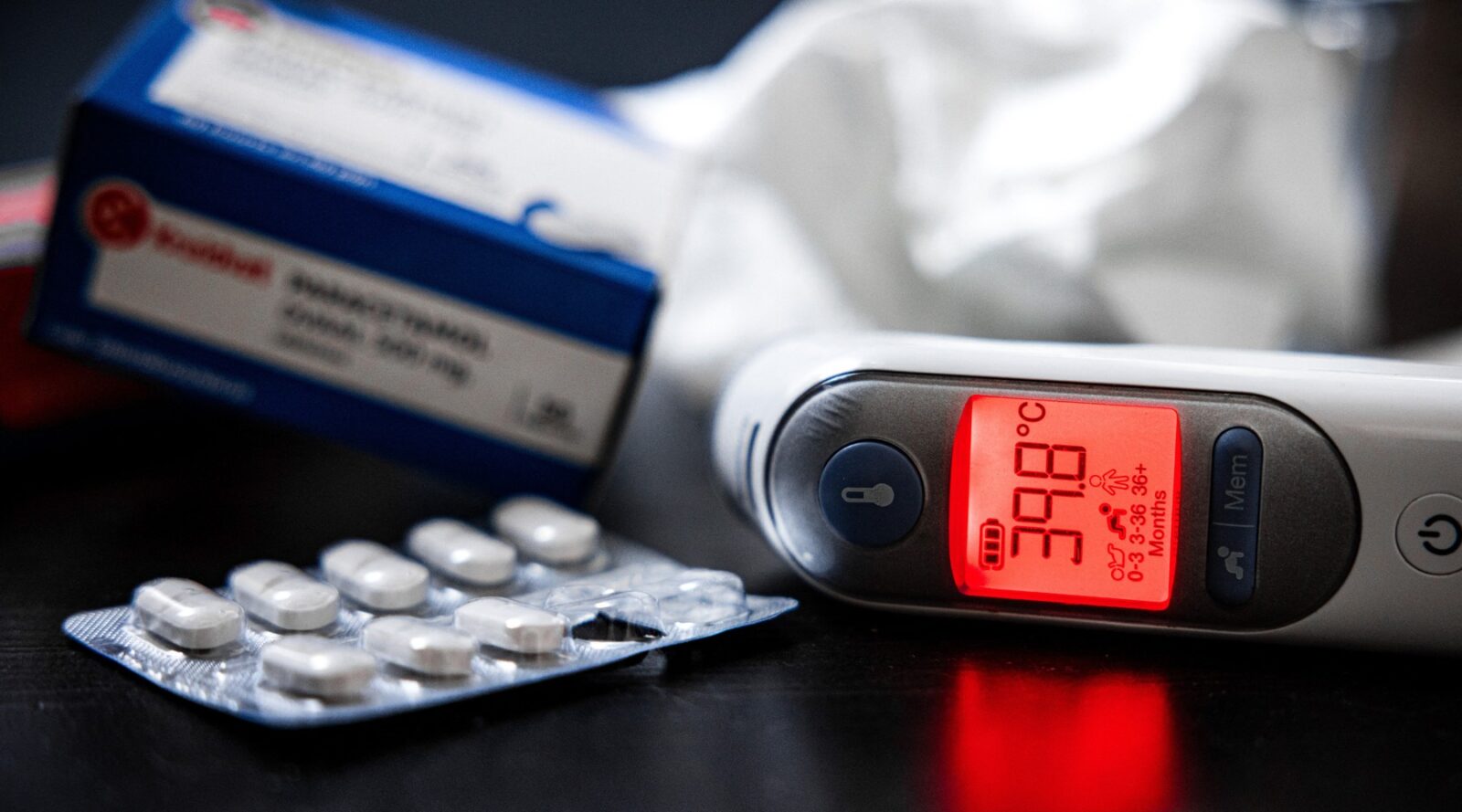 Paracetamol, sarcină și autism: ce ne spune știința cu adevărat