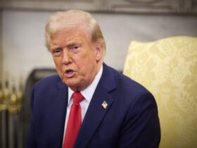 VIDEO Cum comentează Trump parada din China: „Foarte impresionantă, am înțeles de ce au organizat-o. Sperau că mă voi uita şi m-am uitat” VIDEO Cum comentează Trump parada din China: „Foarte impresionantă, am înțeles de ce au organizat-o. Sperau că mă voi uita şi m-am uitat”
