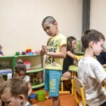 Rusia operează un „sistem fără precedent” pentru reeducarea copiilor ucraineni deportați forțat, arată cel mai nou un raport Yale