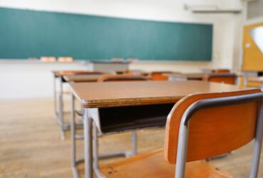 Directori de școală epuizați și copleșiți de sarcini. Opt din zece spun că nu mai fac față provocărilor din sistem