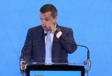 Grindeanu, lacrimogen în momentul în care și-a amintit excluderea din PSD de către Liviu Dragnea