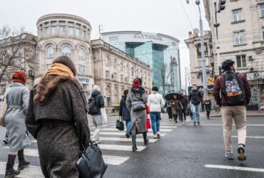 „Populația economic activă este una dintre cele mai scăzute din Europa”. Marile probleme ale Republicii Moldova pe care trebuie să le rezolve viitorul premier „Populația economic activă este una dintre cele mai scăzute din Europa”. Marile probleme ale Republicii Moldova pe care trebuie să le rezolve viitorul premier