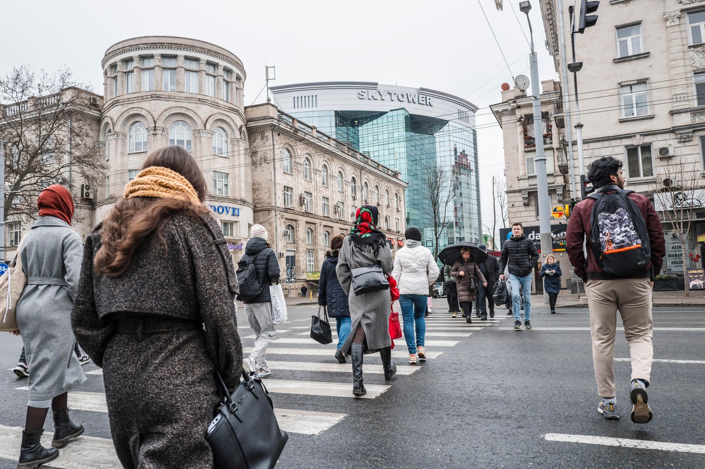„Populația economic activă este una dintre cele mai scăzute din Europa”. Marile probleme ale Republicii Moldova pe care trebuie să le rezolve viitorul premier „Populația economic activă este una dintre cele mai scăzute din Europa”. Marile probleme ale Republicii Moldova pe care trebuie să le rezolve viitorul premier