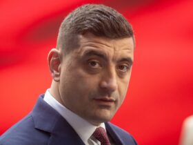 George Simion anunță moțiuni simple împotriva fiecărui ministru din Guvernul Bolojan: „Le reamintim PSD și USR că sunt împreună la guvernare”