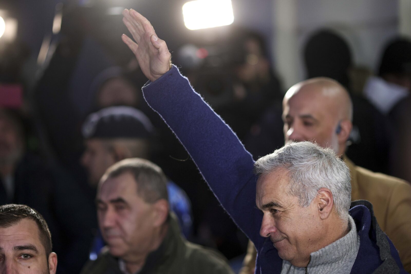 Boicotul alegerilor din 7 decembrie al lui Călin Georgescu, un pas spre revenirea politică