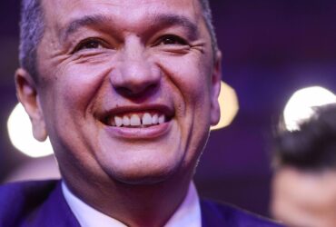 Sorin Grindeanu: „PSD nu susține tăierea și reducerea salariilor în sectorul bugetar”