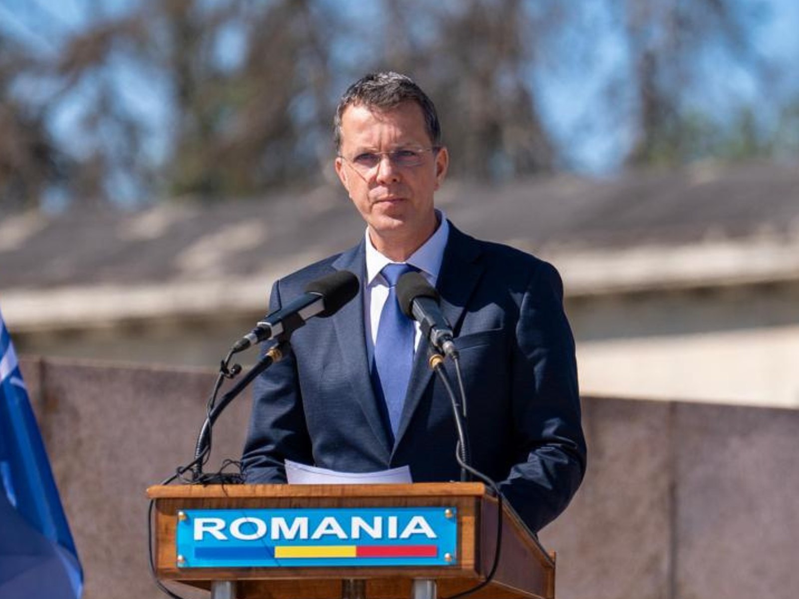 Moșteanu susține că nu a fost informat de servicii cu privire la tentativa de mită. „Îl trimiteam legat dacă ajungea acolo și făcea vreo propunere”