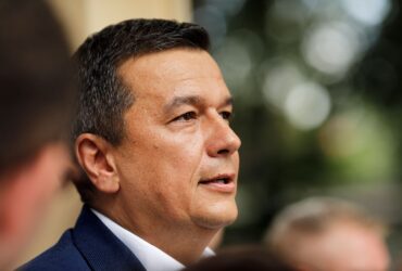 Grindeanu spune că „miza” nu este schimbarea lui Bolojan. Întrebat despre importanța „stabilității”, liderul PSD oferă un „exemplu extrem”