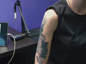 Tatuajele, un risc pe termen lung pentru sănătate. Concluziile unui studiu care a durat 7 ani