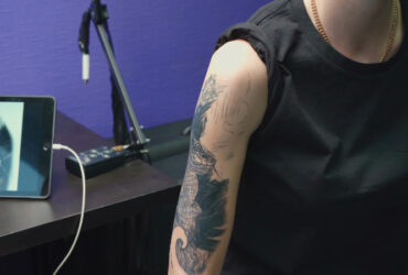 Tatuajele, un risc pe termen lung pentru sănătate. Concluziile unui studiu care a durat 7 ani