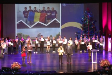 Campionii Educației, premiați de ministrul David. 157 de elevi medaliați la olimpiade internaționale, celebrați într-o gală specială