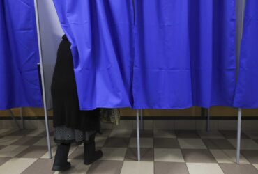 Cinci institute acreditate vor efectua sondaje la ieşirea de la urne în alegerile pentru Primăria Capitalei