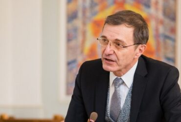 „Cronicarii moldoveni vs. Stranger Things” – Dezbaterea care aprinde spiritele în Educație. Ce spune președintele Academiei Române
