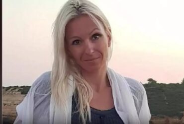 Cine este Raluca Rogoz, blonda numită de Bolojan la șefia Achizițiilor Publice. Legătura cu Clotilde Armand