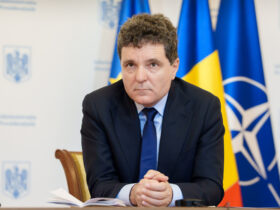 Nicușor Dan a promulgat o nouă lege. Devine obligatorie înregistrea oricărei întâlniri a parlamentarilor cu terți. „Element cheie în îndeplinirea standardelor OCDE”