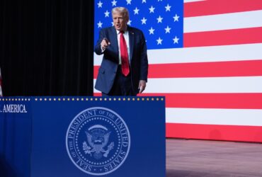 Trump vrea o alianță cu patru țări europene, pentru extragerea lor din UE. Planul, inclus într-o versiune extinsă a Strategiei de Securitate a SUA, nepublicată Trump vrea o alianță cu patru țări europene, pentru extragerea lor din UE. Planul, inclus într-o versiune extinsă a Strategiei de Securitate a SUA, nepublicată