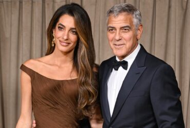 George Clooney, soția și copiii săi au obținut cetățenia franceză George Clooney, soția și copiii săi au obținut cetățenia franceză
