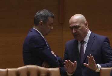 PNL îi cere PSD să respecte acordul politic: „Amendamentele la buget trebuie discutate în cadrul Coaliției, nu negociate în culise sau impuse prin voturi surpriză în Parlament”