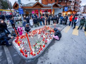 „Am fost furios din cauza acestor erori grave”. Oficial elvețian, despre controalele autorităților la barul mistuit de incendiu
