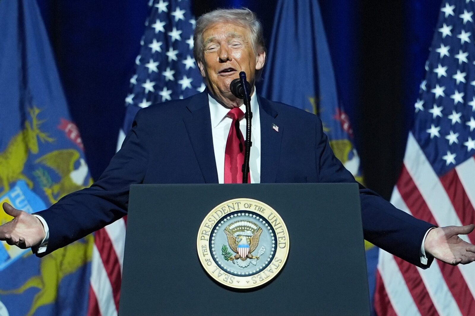 Acordul USMCA, de care depind producătorii „Big Three”, este „irelevant”, susține Trump