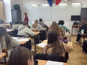 UNICEF: mai puțin de jumătate dintre elevii români înțeleg concepte științifice de bază UNICEF: mai puțin de jumătate dintre elevii români înțeleg concepte științifice de bază
