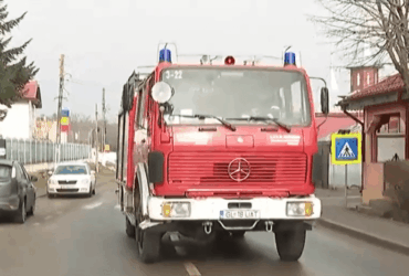 Măsura luată de IPJ Galați în cazul polițistului care l-a lăsat fără permis pe pompierul care mergea la incendiu Măsura luată de IPJ Galați în cazul polițistului care l-a lăsat fără permis pe pompierul care mergea la incendiu