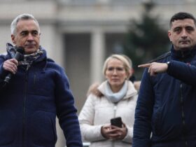 Amenințarea extremismului nu a trecut. Valul care îngrijorează: 40% din electorat gravitează în jurul AUR și partidelor radicale