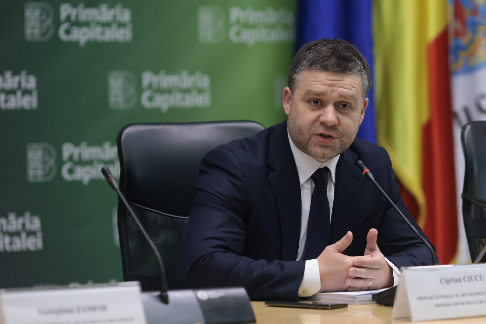 Războiul din Consiliul Bucureștiului: Nici ședința convocată azi de Ciprian Ciucu nu s-a ținut. Ce poate urma