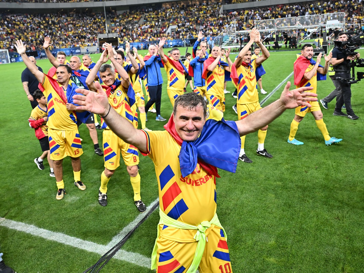 VIDEO „Hai, România!”. Filmul Generației de Aur, difuzat înainte de barajul cu Turcia pe un alt post decât meciul