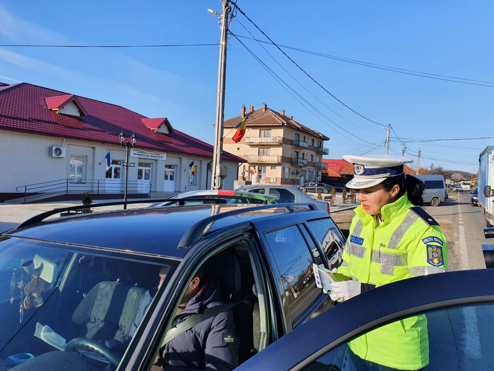 Proiect în sprijinul șoferilor care au uitat acasă permisul de conducere sau talonul mașinii. „Nu lipsa hârtiei este problema” Proiect în sprijinul șoferilor care au uitat acasă permisul de conducere sau talonul mașinii. „Nu lipsa hârtiei este problema”