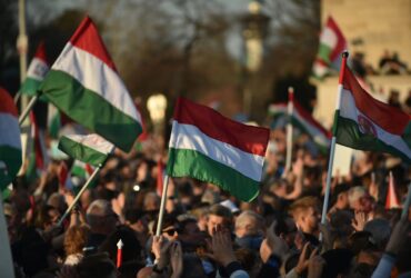 Presa maghiară: Alegerile din Ungaria sunt oglinda în care se privește o Românie care stagnează