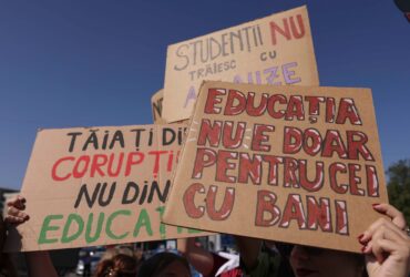 Scandal nou în Ministerul Educației din cauza unei circulare care taie cheltuielile de personal. Sindicatele anunță proteste