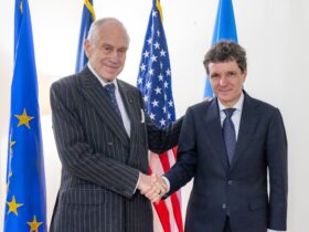 Nicușor Dan, întâlnire la New York cu președintele World Jewish Congress. România își reafirmă angajamentul împotriva antisemitismului Nicușor Dan, întâlnire la New York cu președintele World Jewish Congress. România își reafirmă angajamentul împotriva antisemitismului